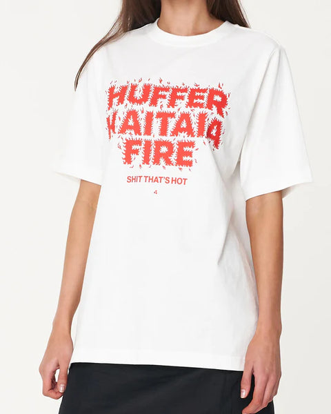 Huffer x Kaitaia Fire - WOMENS RELAX TEE - ON FIRE (CHALK)